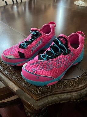 Zeez casual / athletic shoes